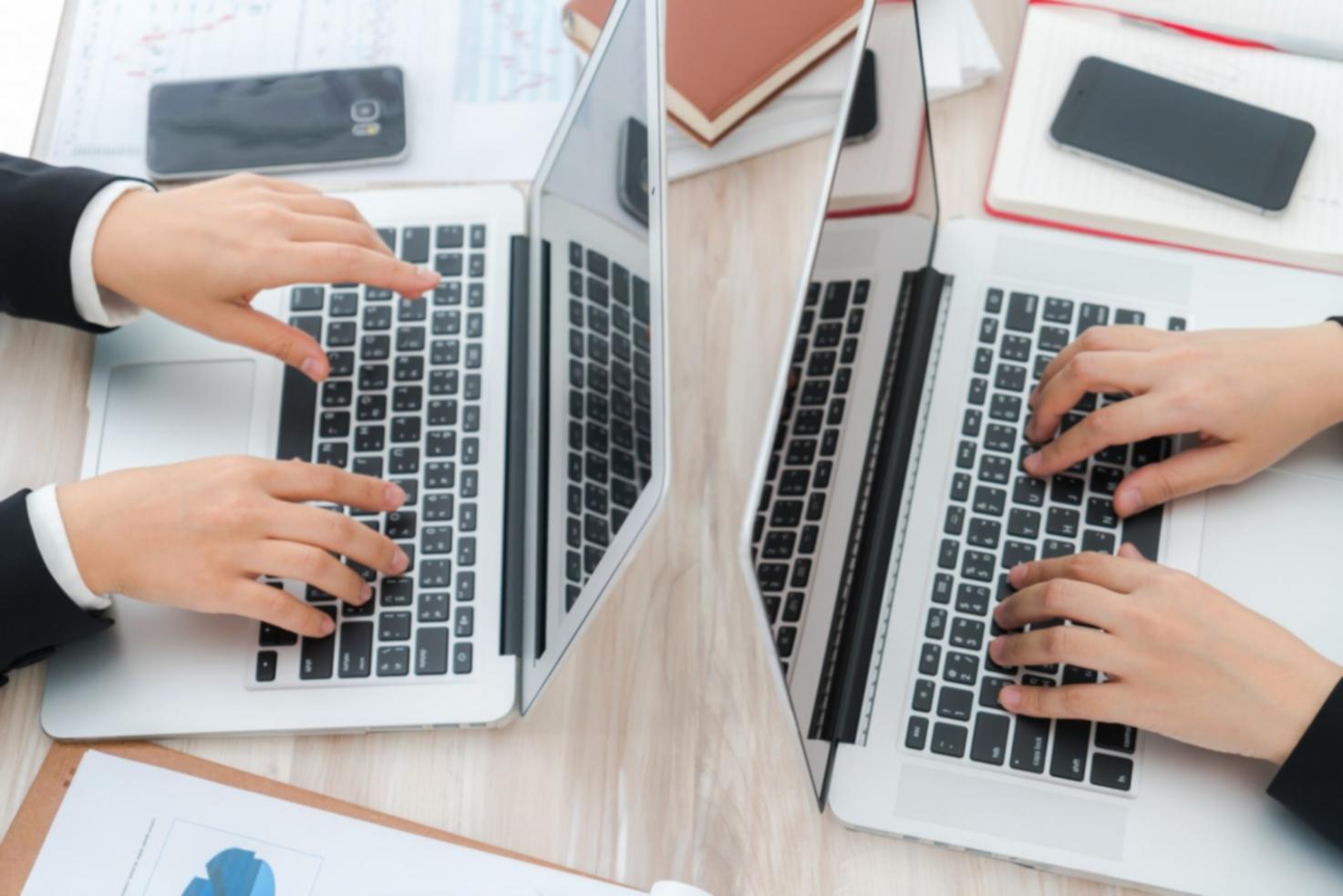 Ambiente formativo korvalenra per la comprensione della finanza personale